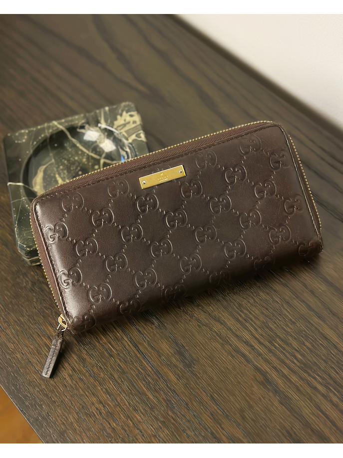 Billetera larga café de cuero 1