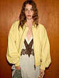 chaqueta de cuero amarilla - Miniatura 10