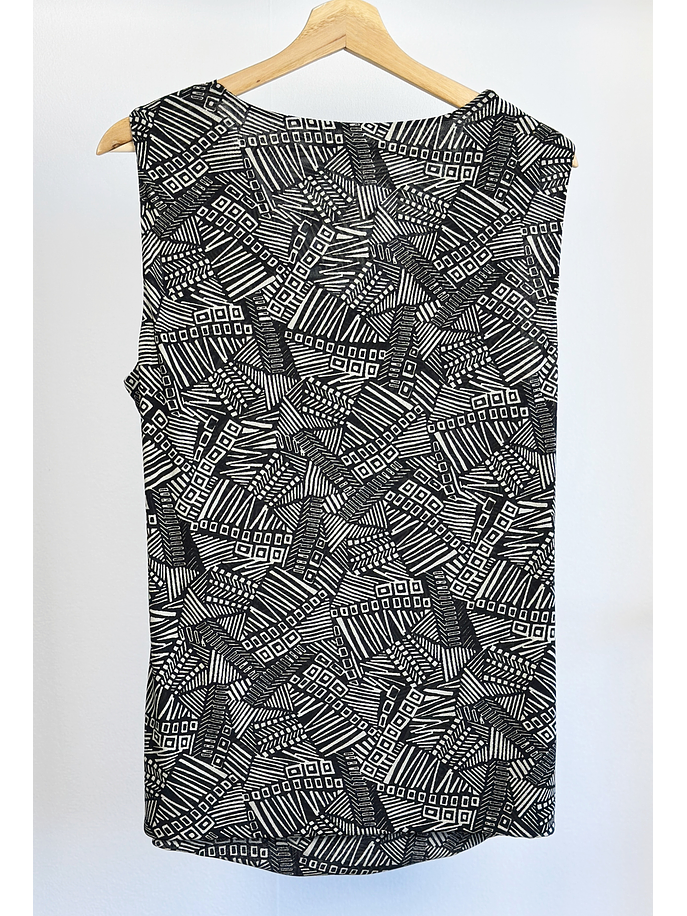 Top de malla drapeado  3