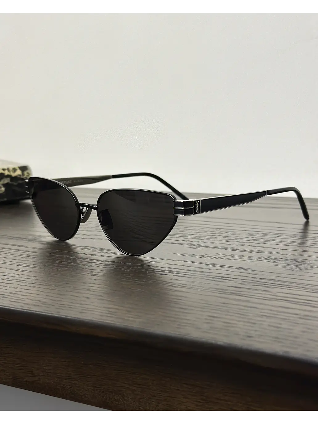 Lentes de sol negros 2