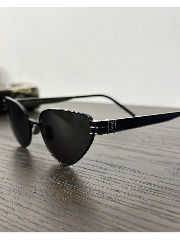 Lentes de sol negros 6