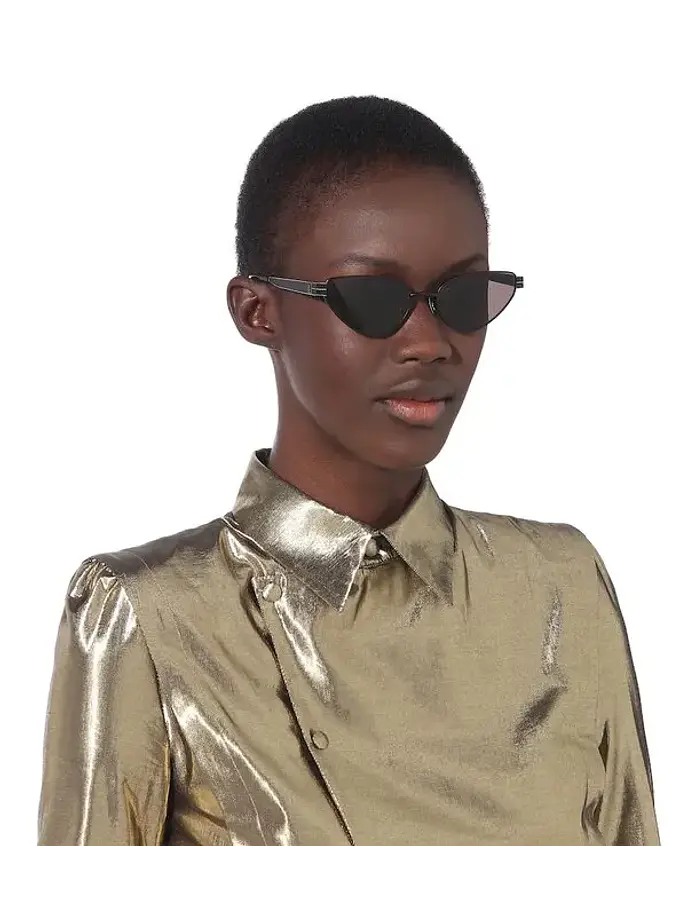 Lentes de sol negros 8