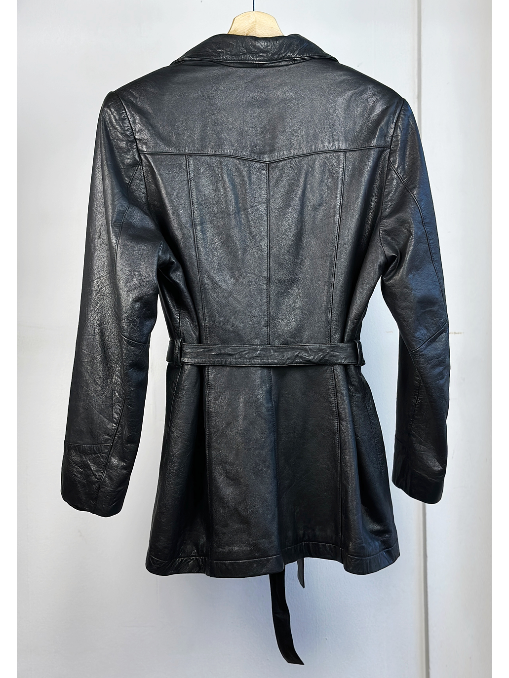 Chaqueta de cuero negra 4