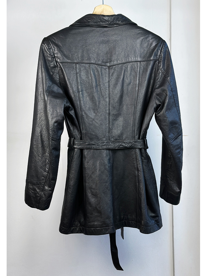 Chaqueta de cuero negra 4