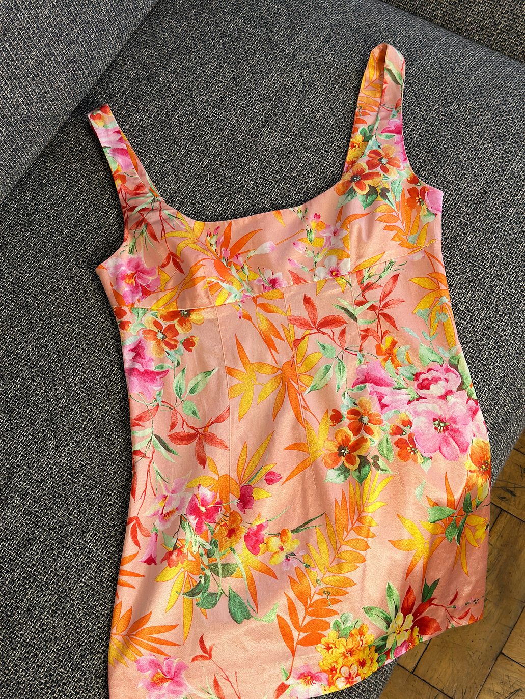 Top floreado satinado 1