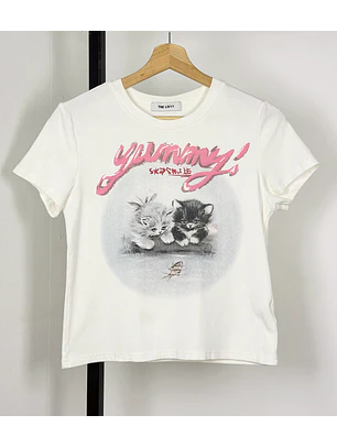 Polera blanca estampada