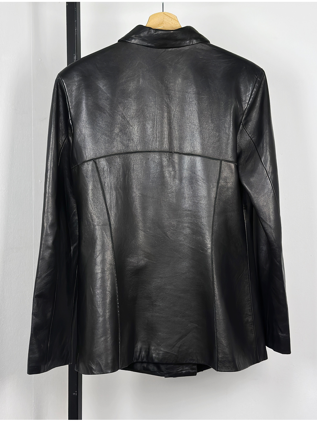 Chaqueta de cuero negra 3