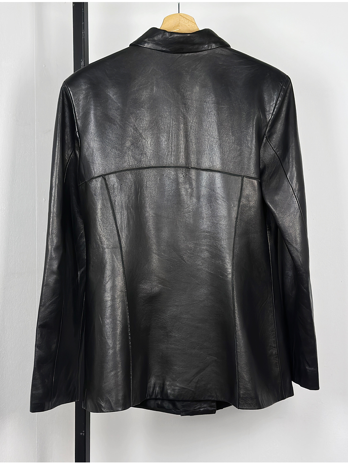 Chaqueta de cuero negra 3