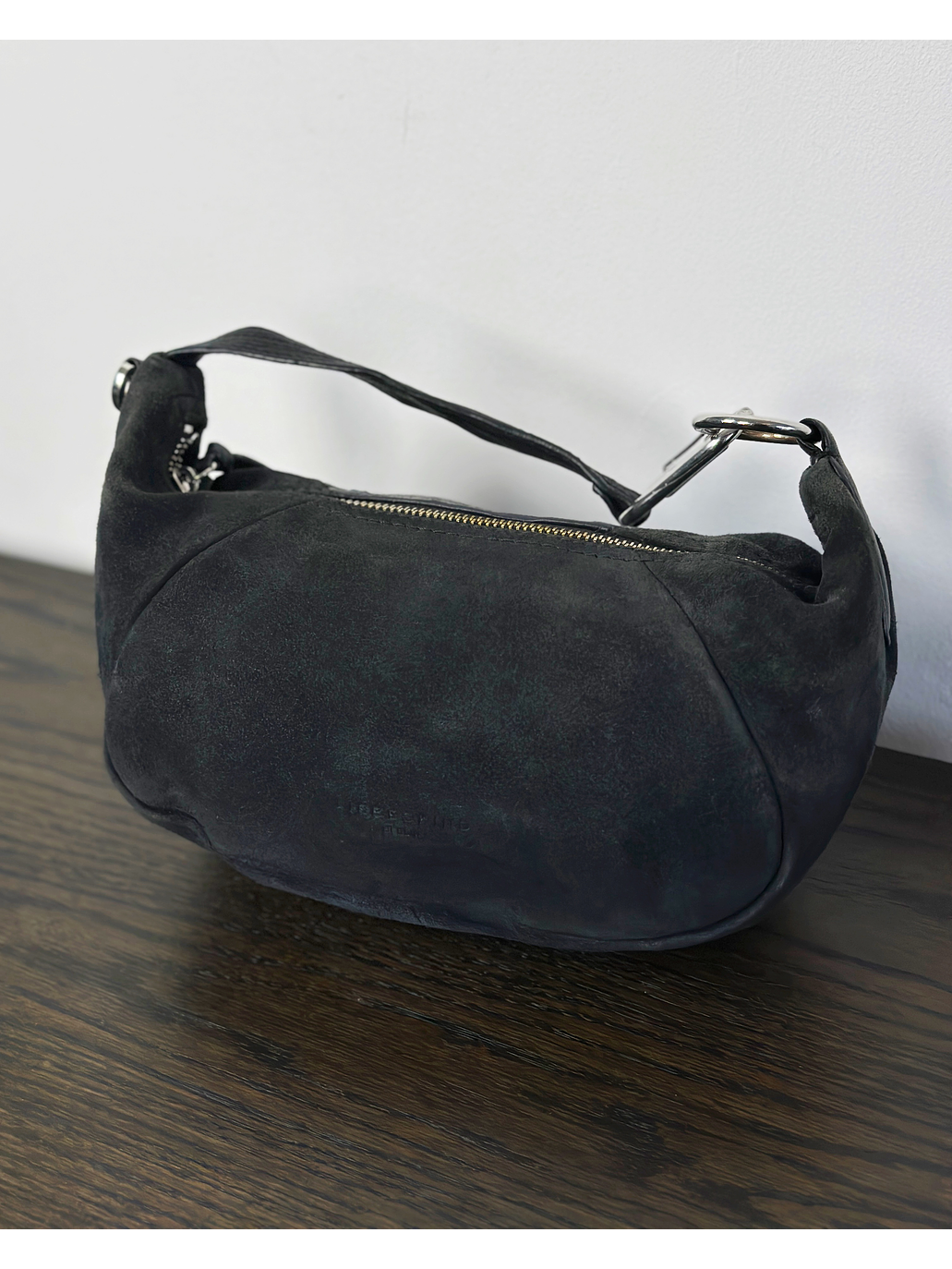 Cartera azul marino de cuero 2