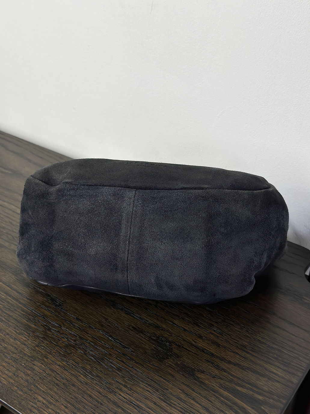 Cartera azul marino de cuero 8