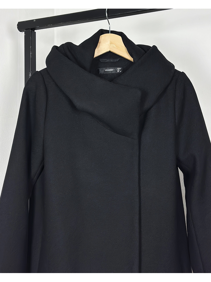 Abrigo negro de lana 2