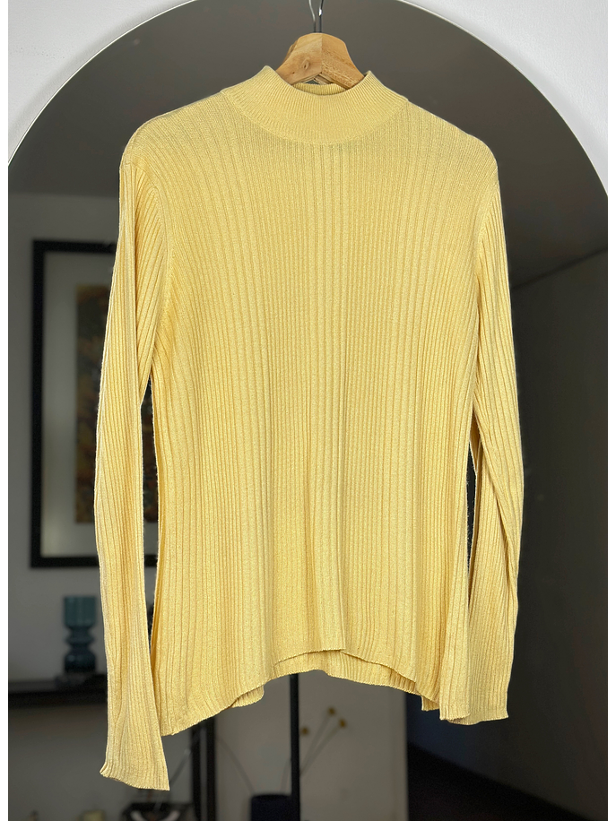 Suéter amarillo seda 1