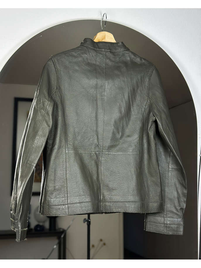 Chaqueta verde de cuero 3