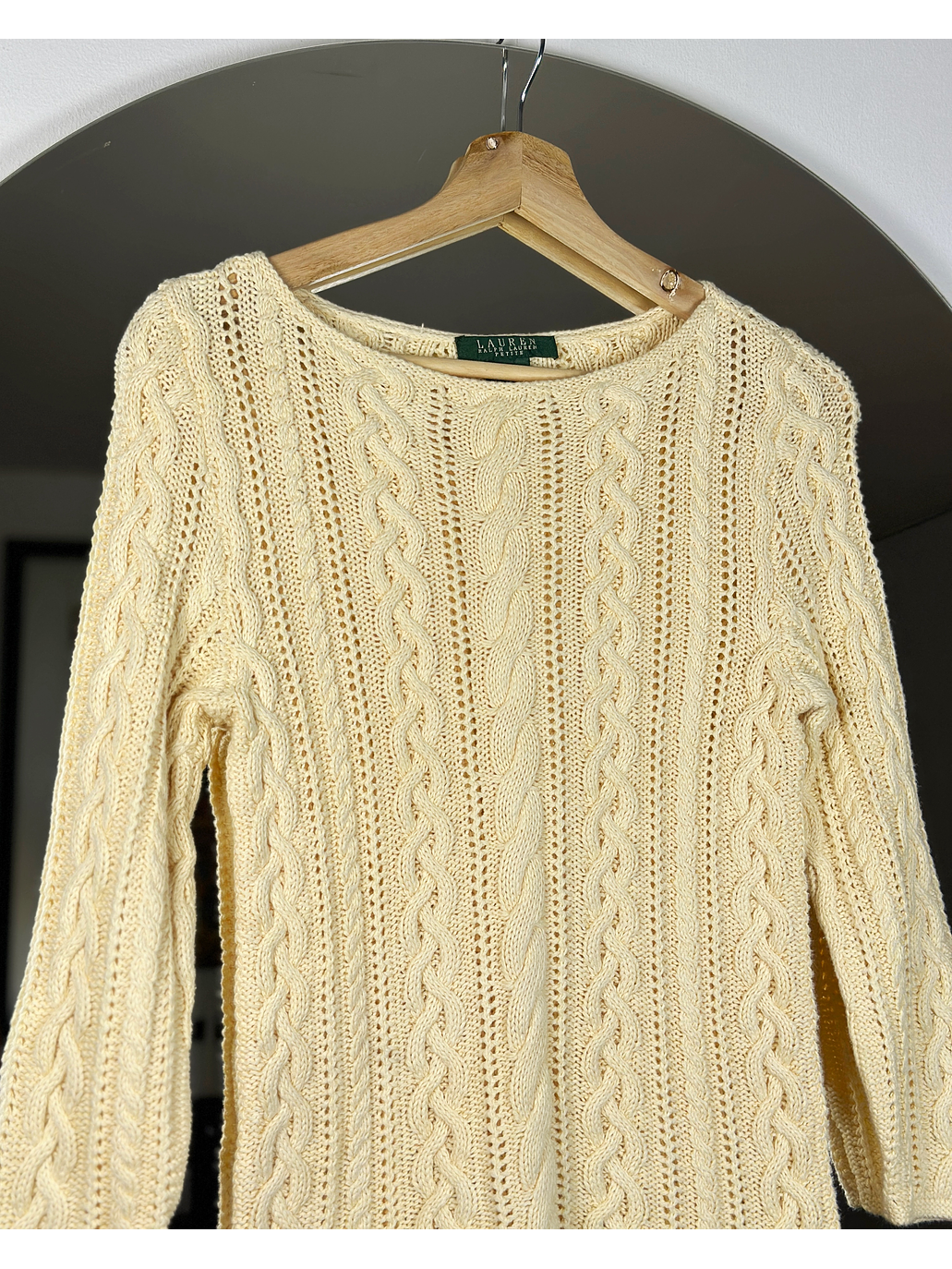 Suéter beige trenzado 2