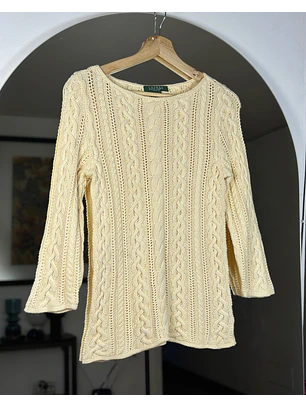 Suéter beige trenzado