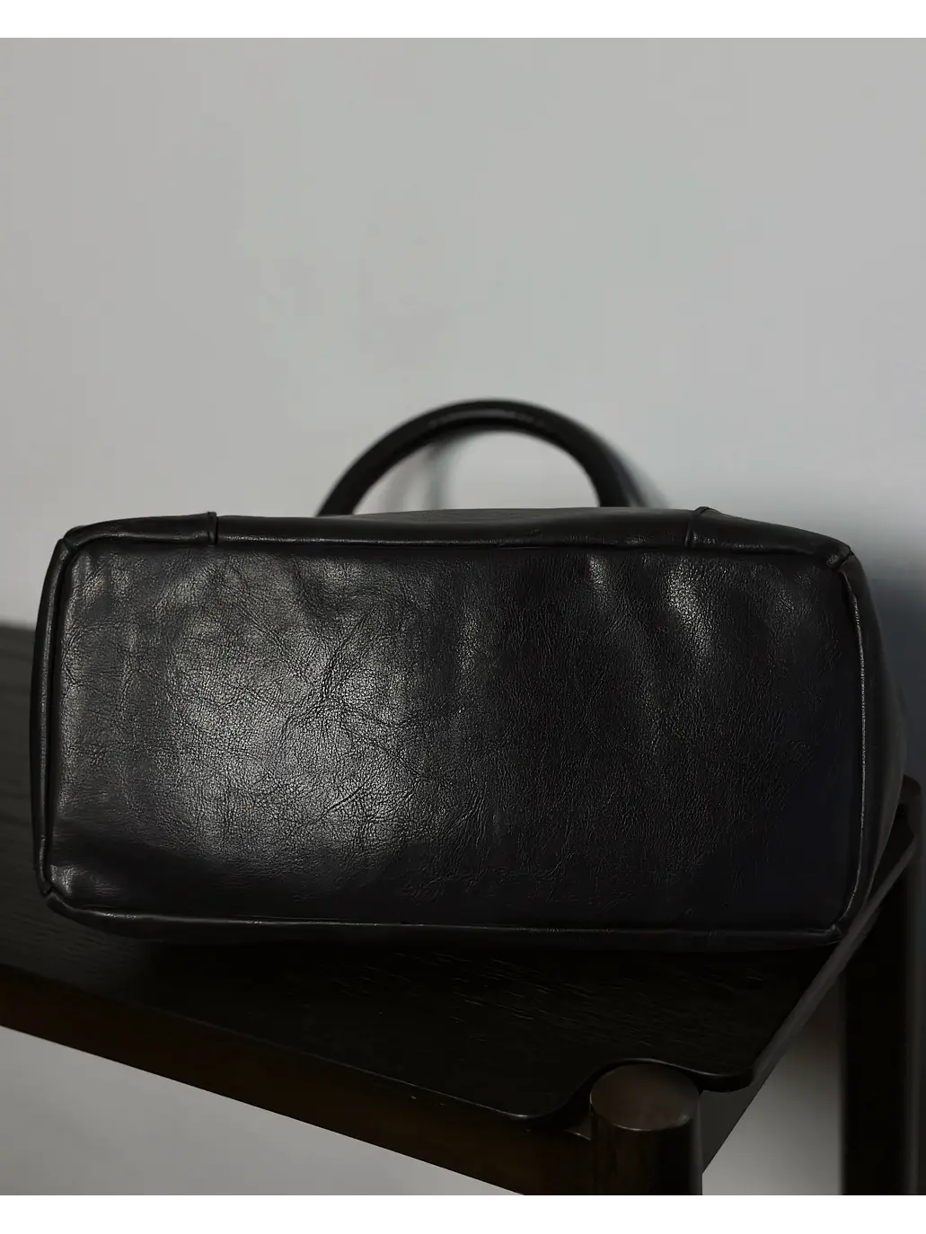Bolso negro cuero sintético  6