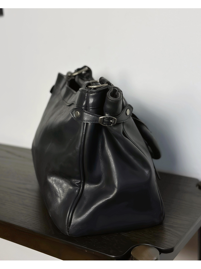 Bolso negro cuero sintético  4