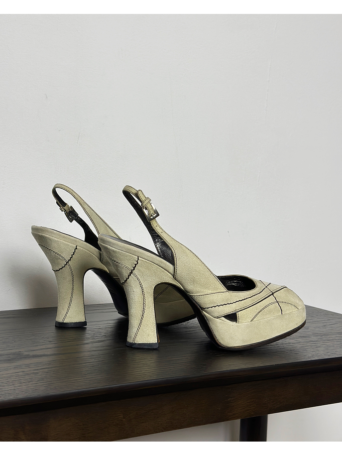 Zapato alto beige  3