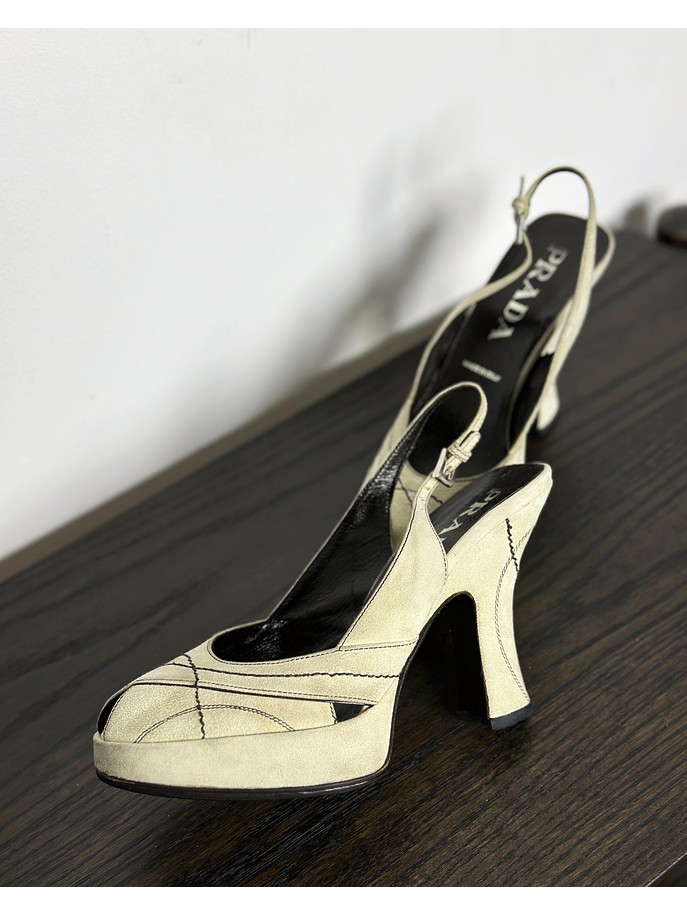 Zapato alto beige  2