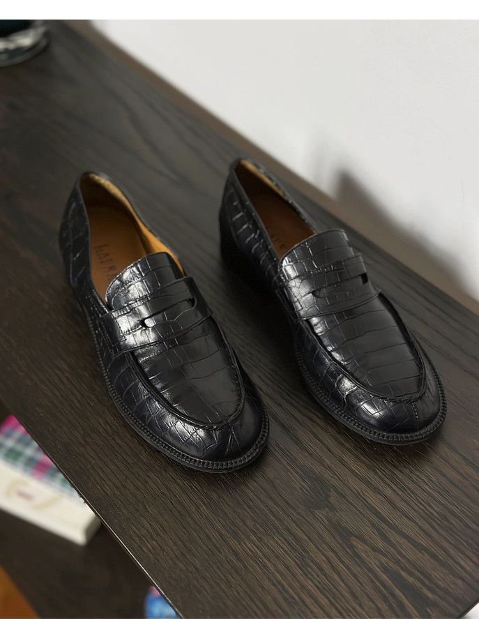Mocasín negro cuero 1