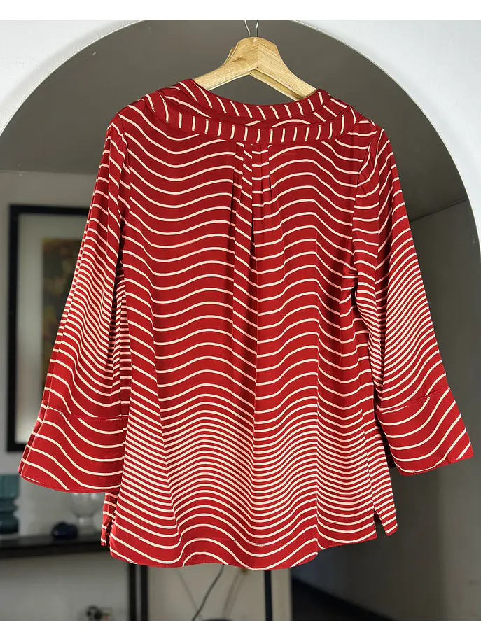 Blusa de seda rayada 3