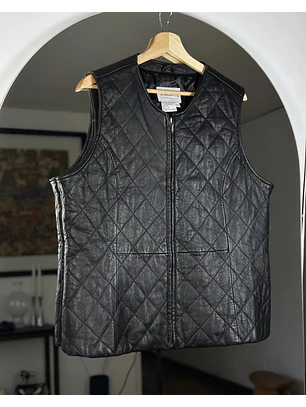 Chaqueta de cuero sin mangas