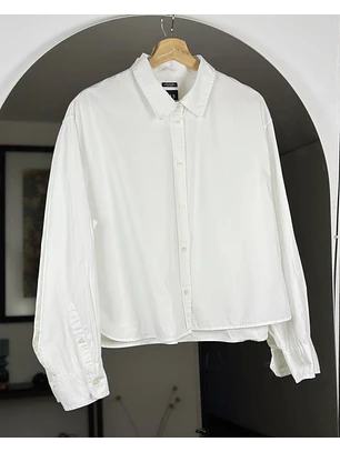 Camisa blanca oversize