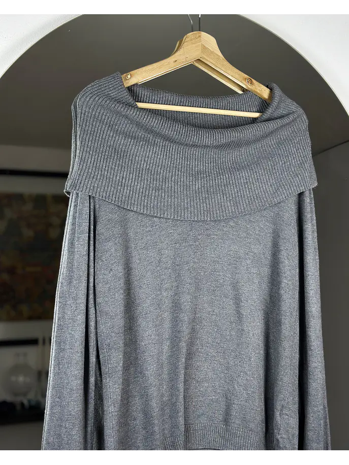 Chaleco gris sin hombros 2