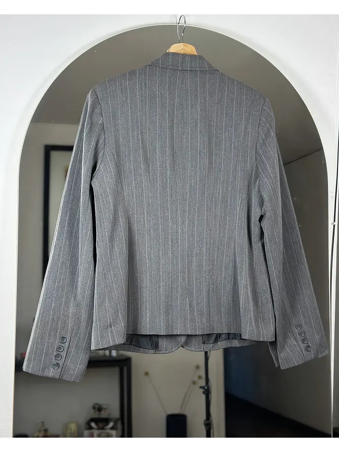 Blazer gris rayado 4