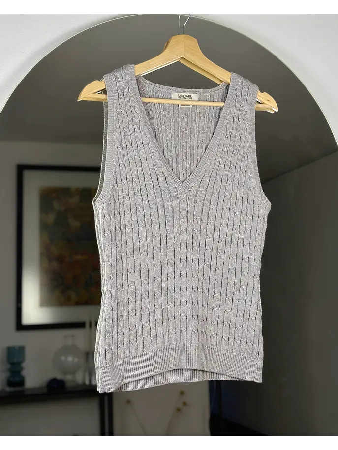 Chaleco gris con brillos 1