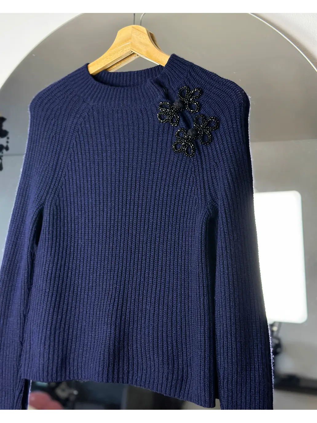 Chaleco azul con apliqué  3