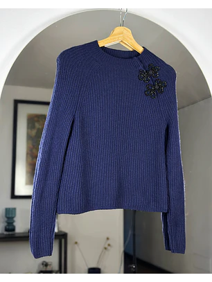 Chaleco azul con apliqué 