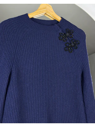 Chaleco azul con apliqué 