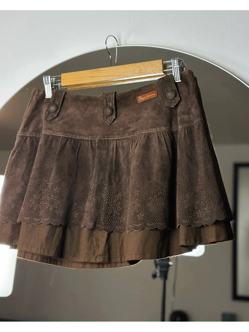 Falda de gamuza café 4