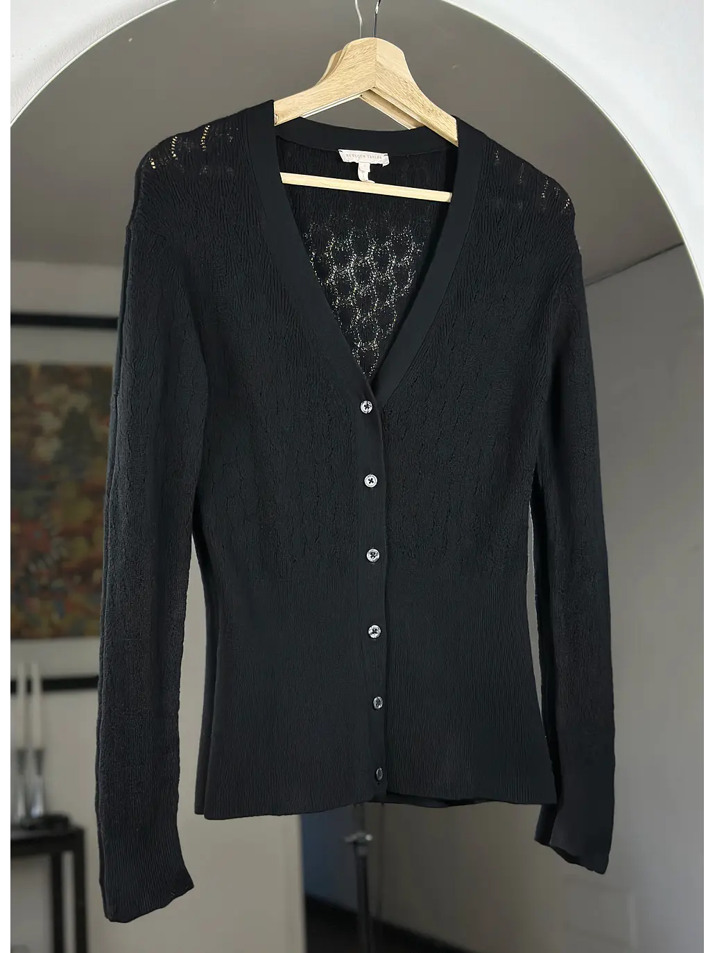 Cardigan negro de lana calado 1
