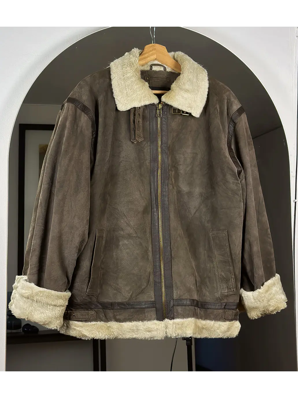 Chaqueta aviador de cuero café 4