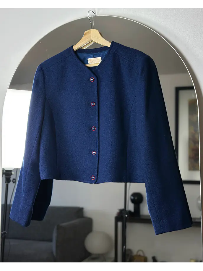 Chaqueta de lana azul 4