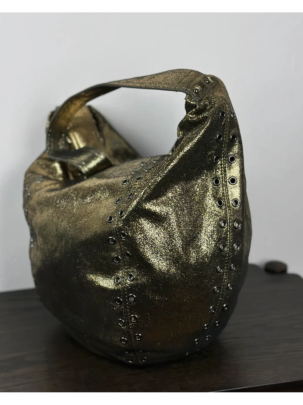 Bolso metalizado de cuero 4