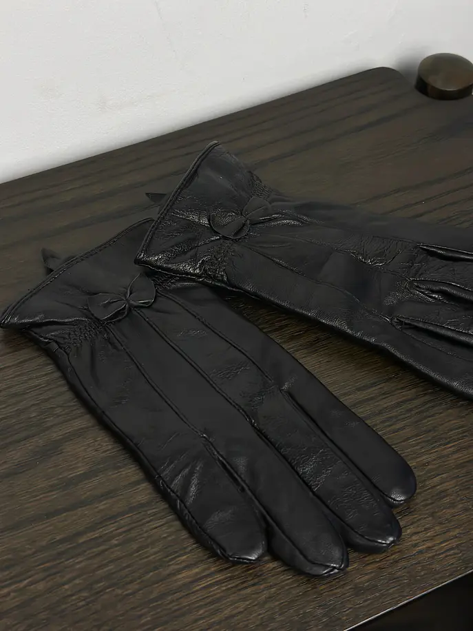 Guantes de cuero negro 4