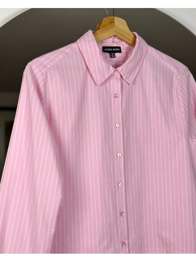 Camisa rosada rayada  3