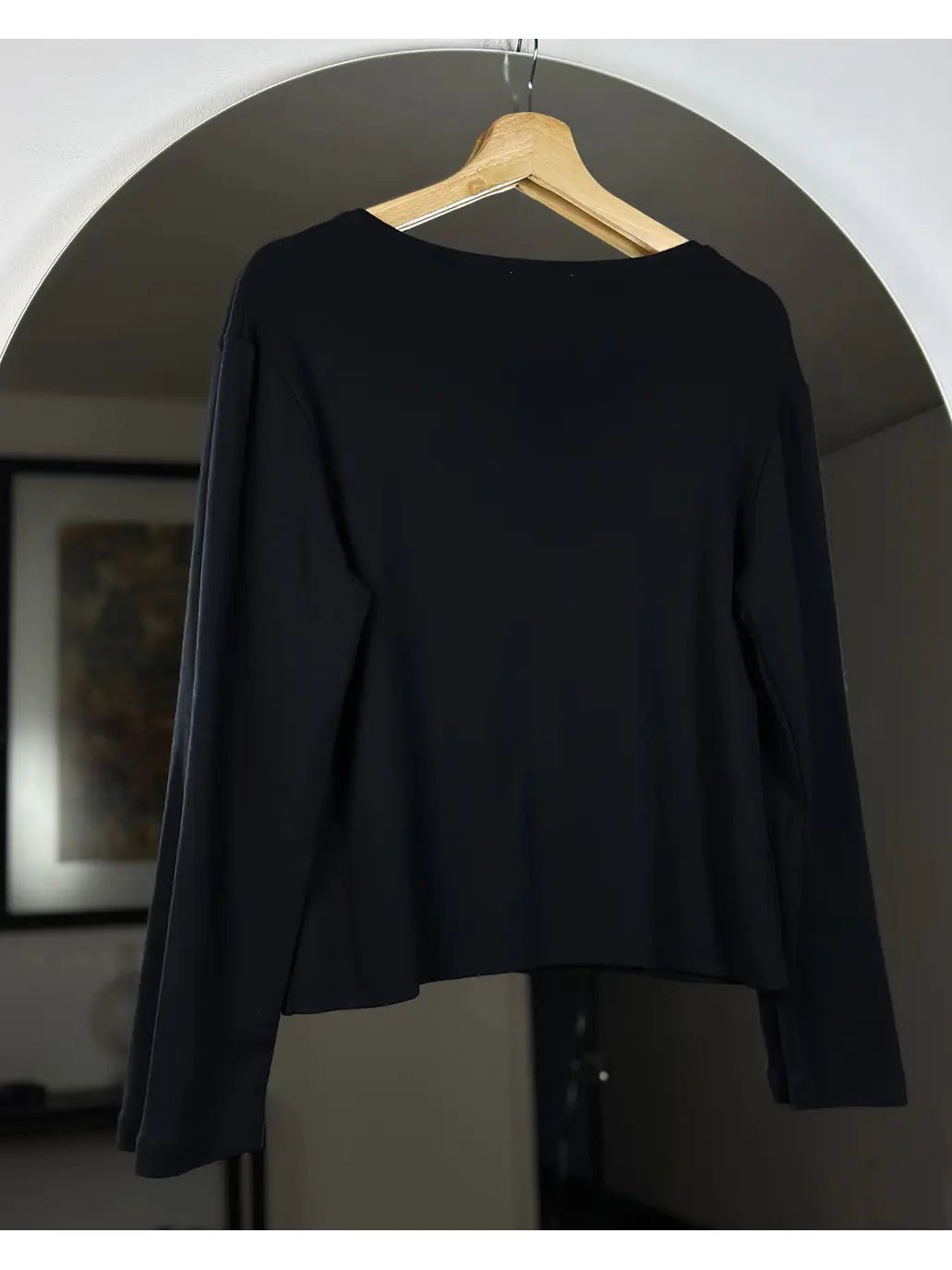 Polera abotonada negra 3