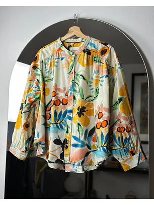 Camisa floreada 