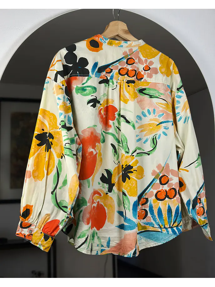 Camisa floreada  4