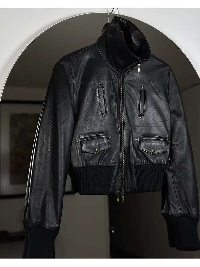 Chaqueta negra de cuero 2