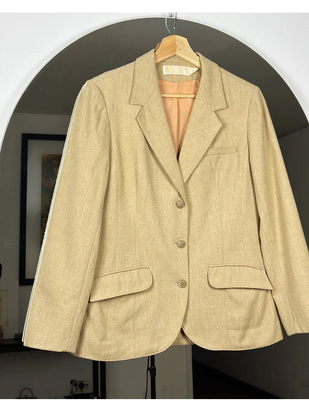 Blazer de lana beige 3