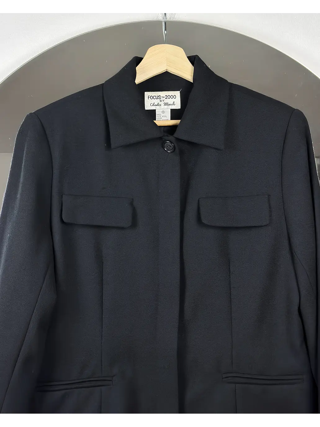 Blazer negra de lana 2