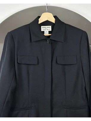 Blazer negra de lana