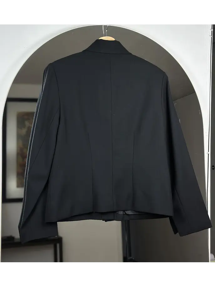 Blazer negra de lana 4