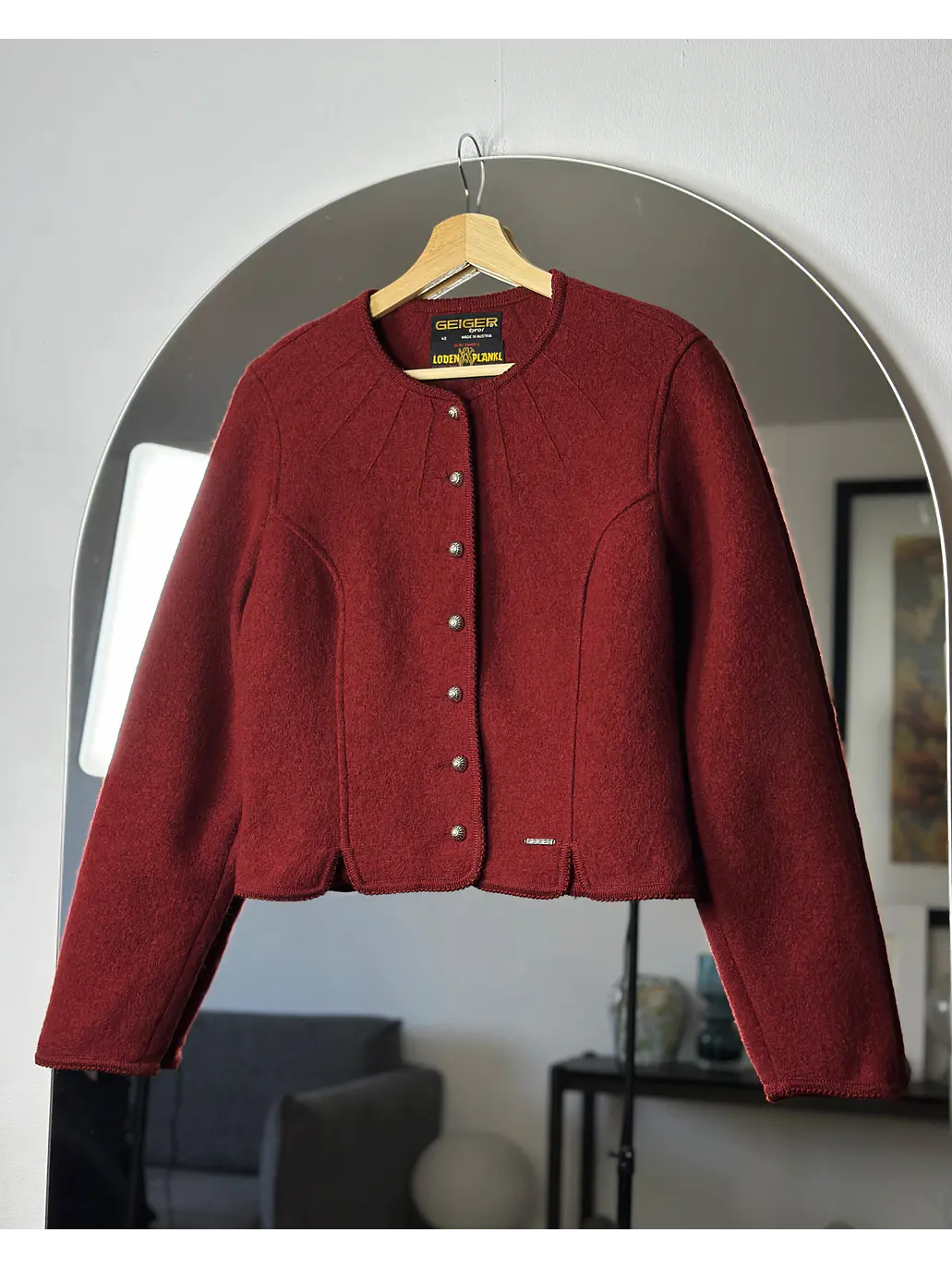 Chaqueta de lana burdeo 1