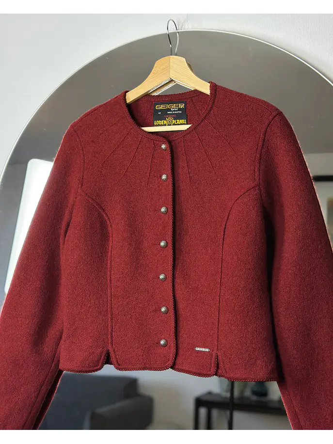 Chaqueta de lana burdeo 2